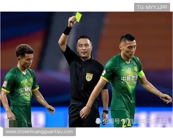 判罚争议中裁判关键判定标准与常见误区解析