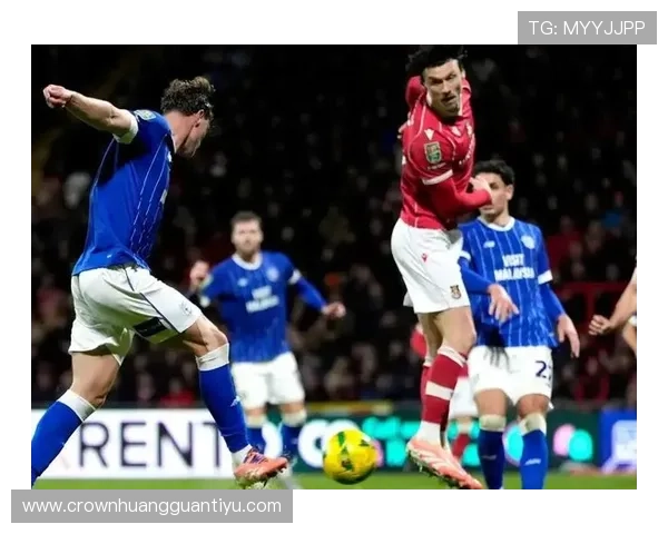 曼城多线作战压力明显，频繁轮换导致球队稳定性面临考验